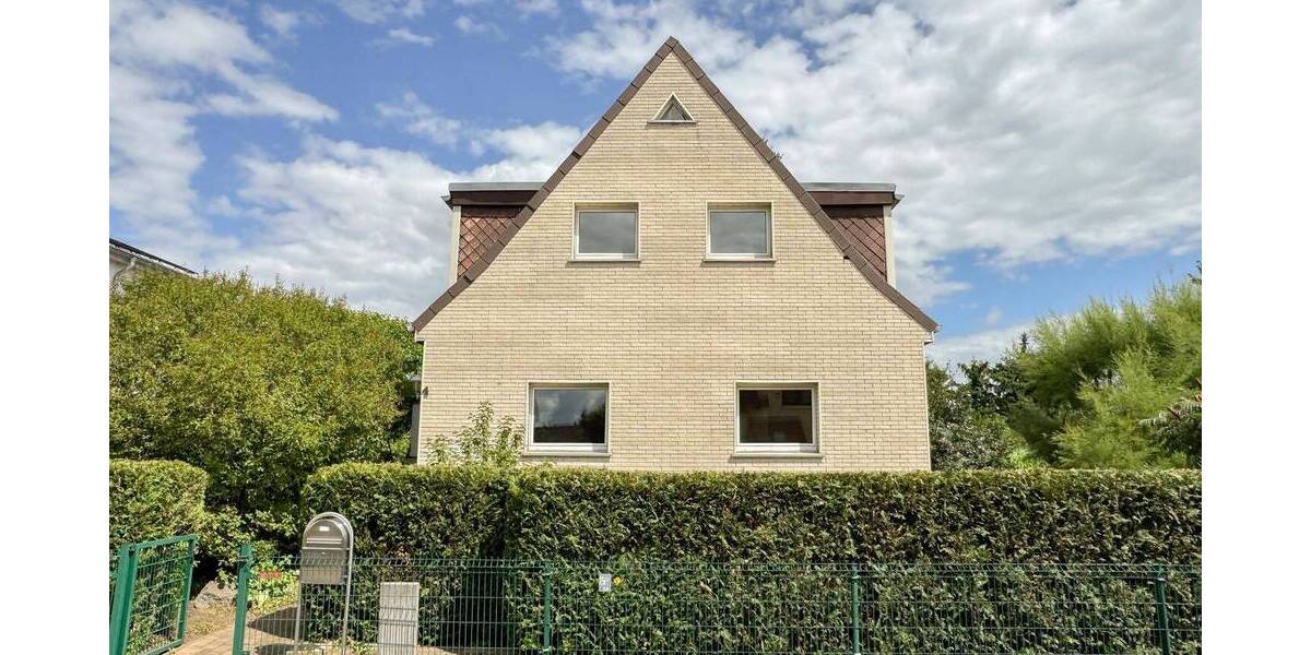 HIER KÖNNEN SIE SICH VERWIRKLICHEN Familiendomizil mit Garten in innerstädtischer Siedlungslage 4 zimmer