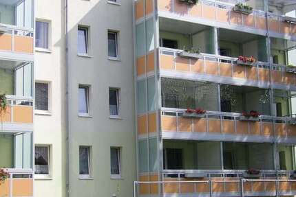Wohnung zum Mieten in Wurzen 205 € 32.5 m²