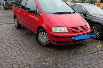 VW Sharan 182.000 km 2.990 &euro; Leipzig 04158