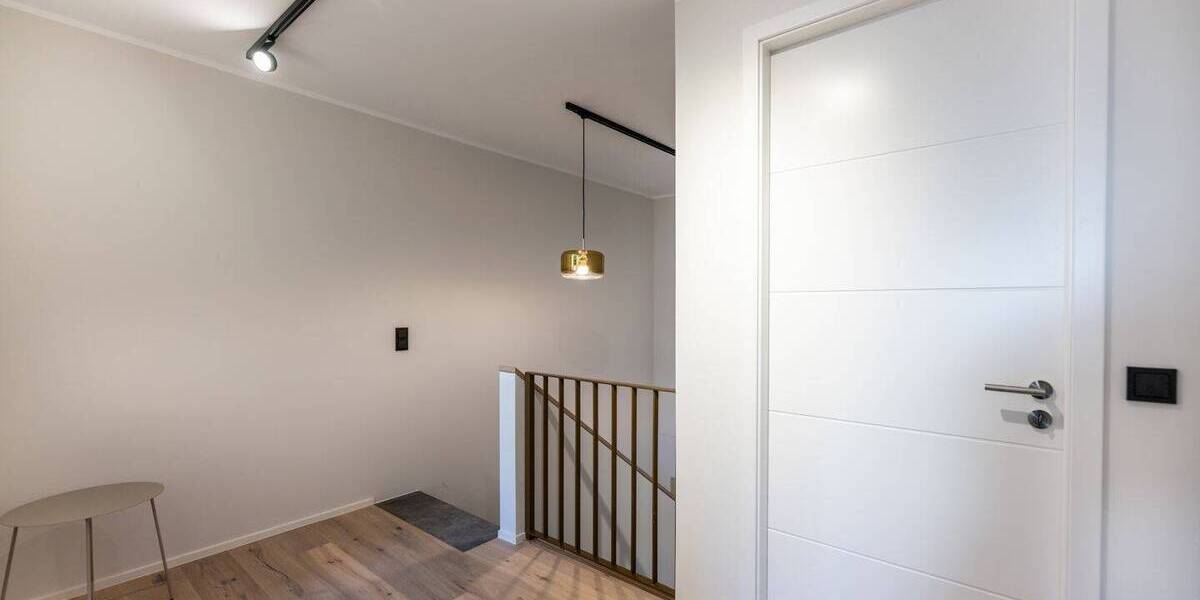 Etagenwohnung Leipzig Kleinzschocher - 4 Zimmer, 133 m&sup2;, 699.000&euro; | Angebot:25773799