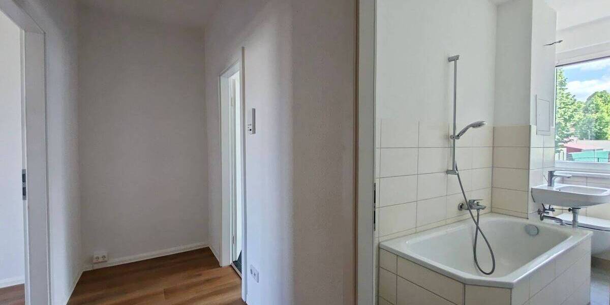 Etagenwohnung Zwenkau Kotzschbar - 2 Zimmer, 47 m&sup2;, 345&euro; | Angebot:26433639