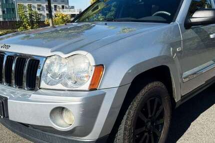 Jeep Grand Cherokee 222.000 km 8.900 € Leipzig 04129