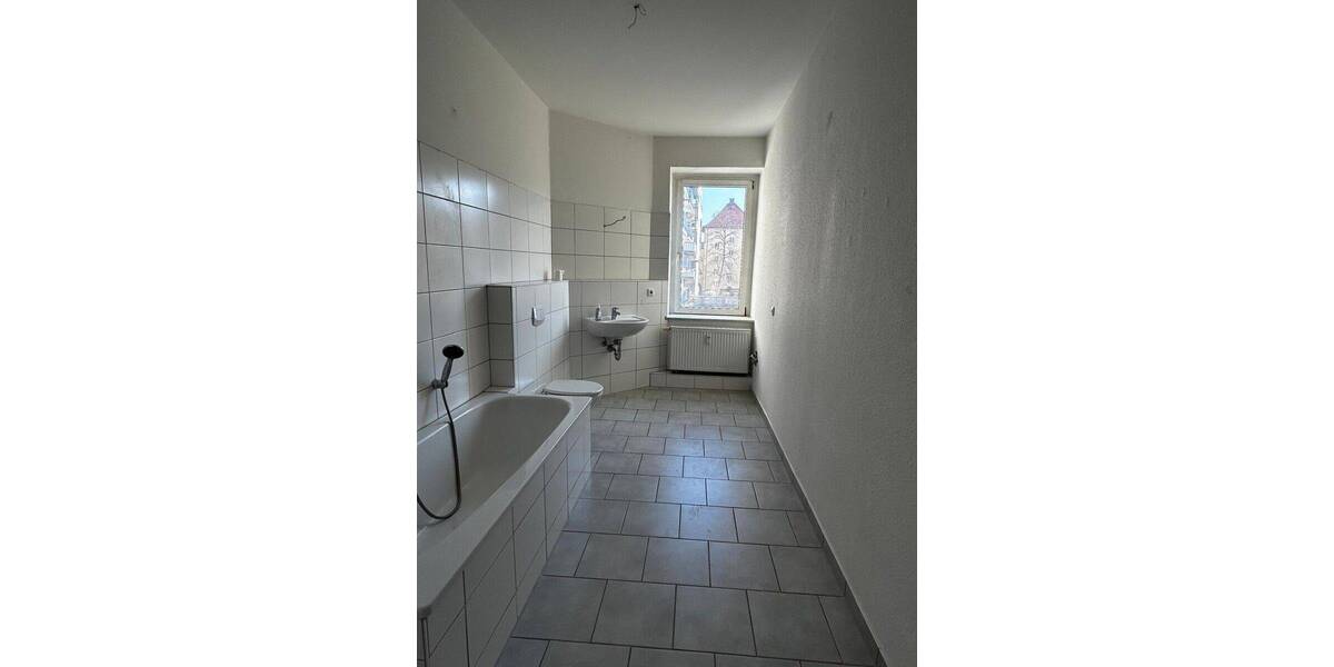 Etagenwohnung Leipzig Neulindenau - 2 Zimmer, 63 m&sup2;, 580&euro; | Angebot:26908925