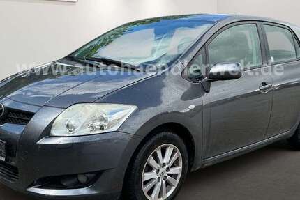 Toyota Auris 232.833 km 2.499 &euro; Sandersdorf-Brehna 06796