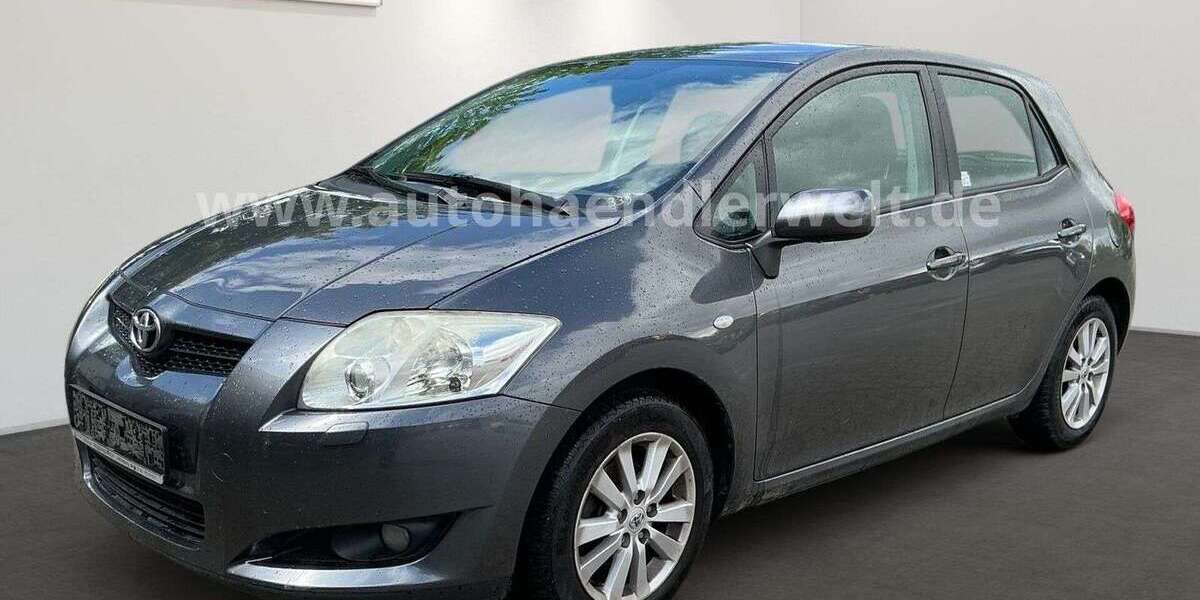 Toyota Auris 232.833 km 2.499 &euro; Sandersdorf-Brehna 06796