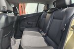 Astra Edition 1.6 Automatik/Klima/8x bereift