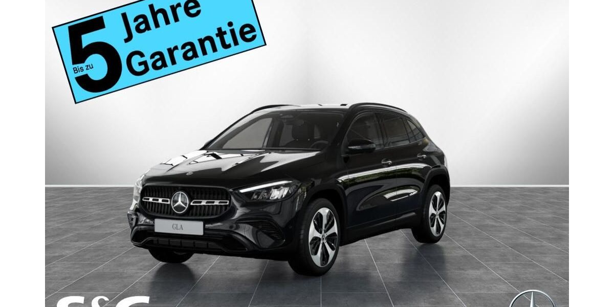 Mercedes-Benz GLA 180 11.681 km 36.799 &euro; Merseburg 06217